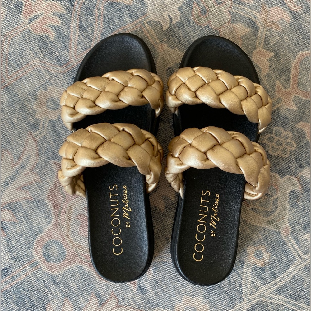 Coconuts by Matisse sandals, Size 8